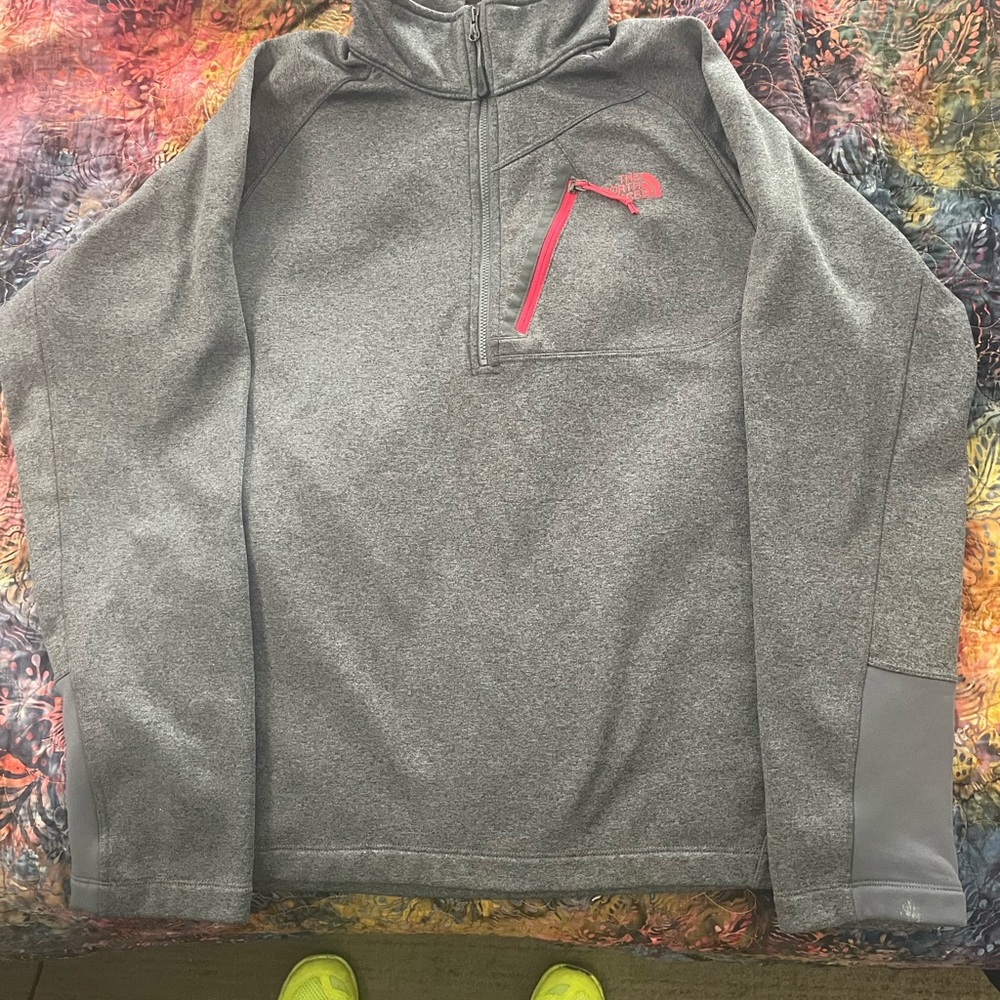 The North Face Charcoal and Crimson Fleece Pullover Half Zip